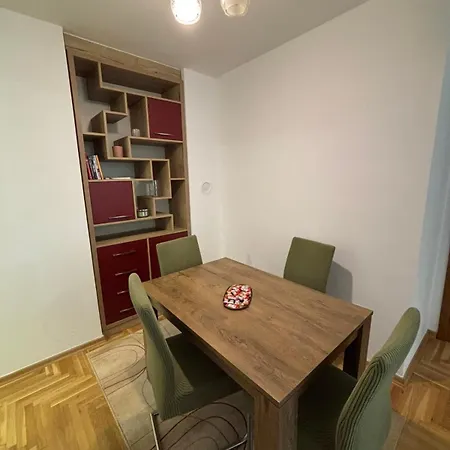 Nova Otoka - Free Parking Apartamento Saraievo